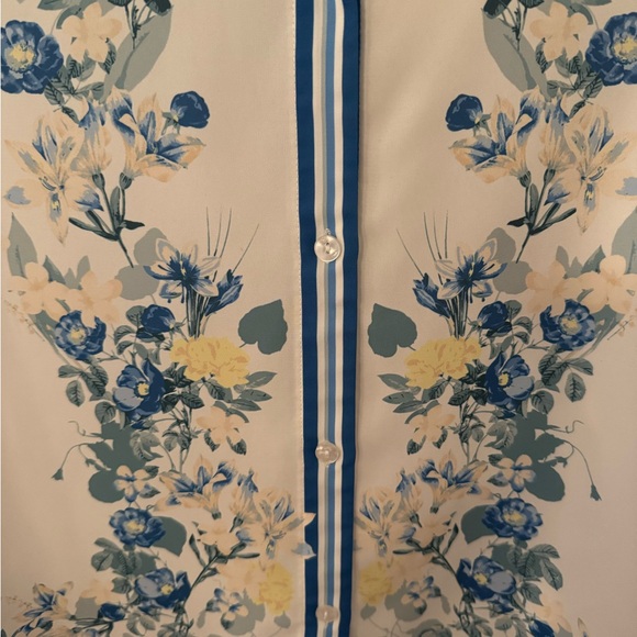 Abercrombie & Fitch Lightweight White Floral Collared Blouse size Large - Picture 4 of 11